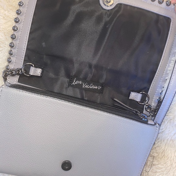 Victorias Secret silver clutch/crossbody - Picture 3 of 3